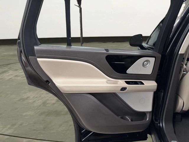 2021 Lincoln Aviator Reserve AWD - 23022357 - 17