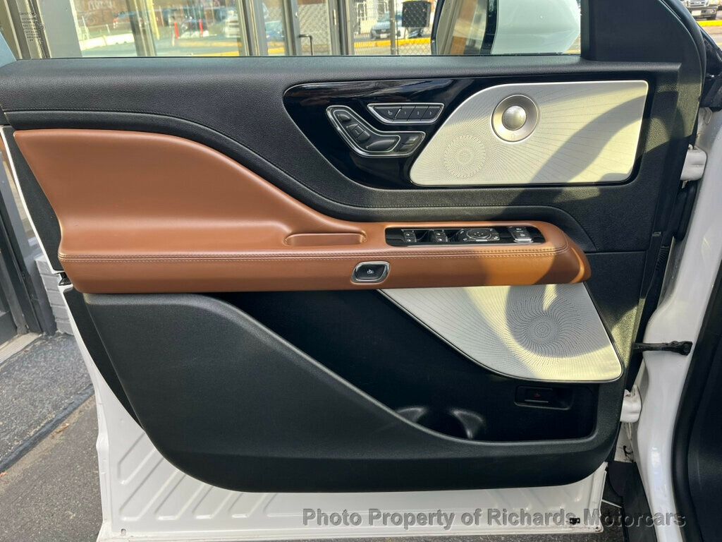 2021 Lincoln Aviator Reserve AWD - 22863535 - 12