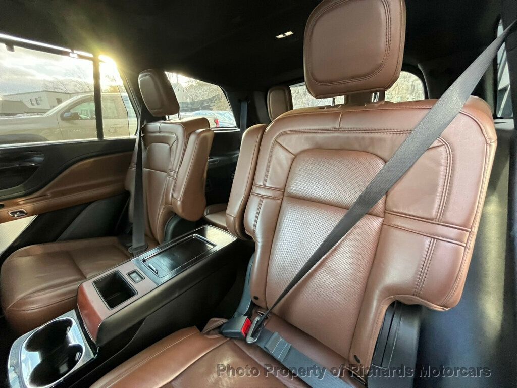 2021 Lincoln Aviator Reserve AWD - 22863535 - 18