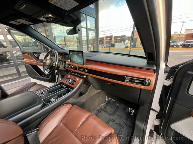 2021 Lincoln Aviator Reserve AWD - 22863535 - 24
