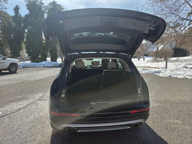 2021 Lincoln Corsair Reserve AWD - 22989765 - 13