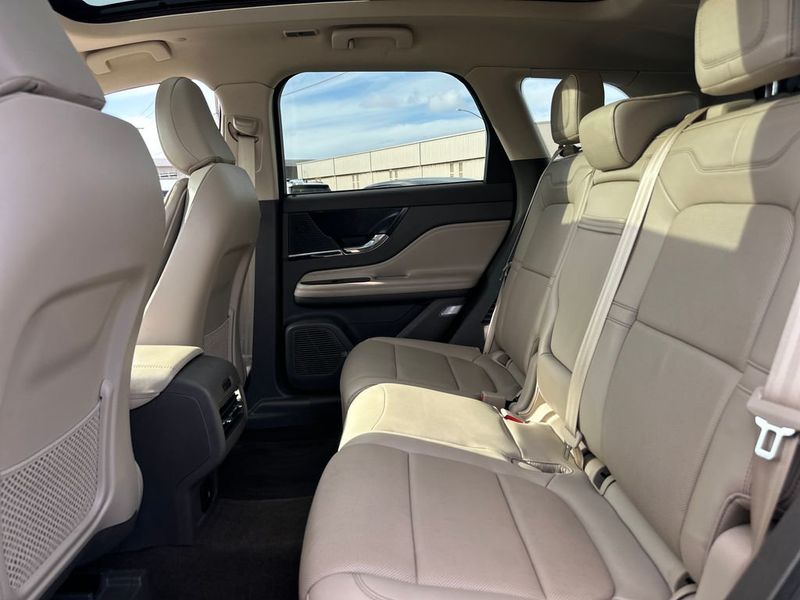 2021 Lincoln Corsair Standard FWD - 22963721 - 14