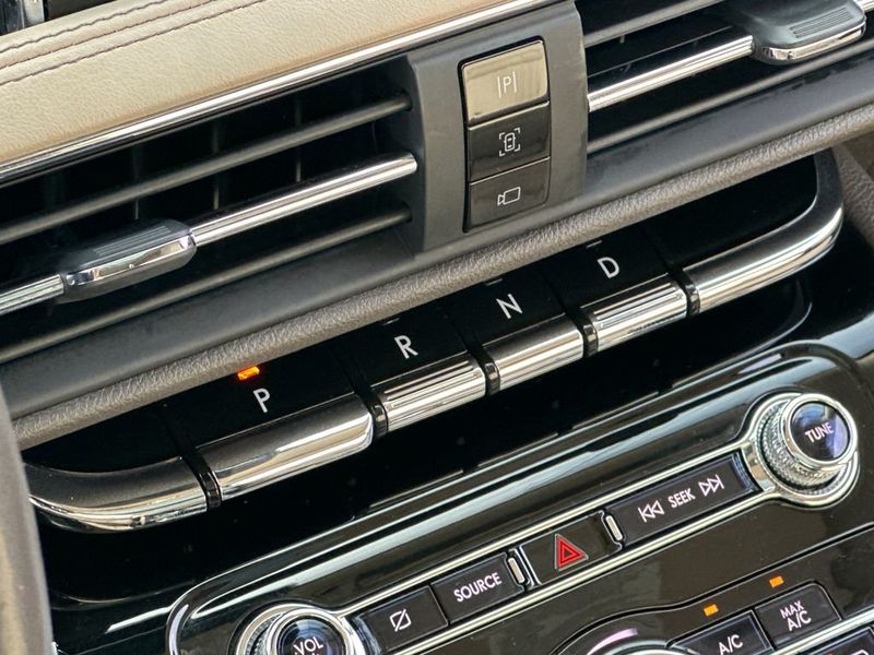 2021 Lincoln Corsair Standard FWD - 22963721 - 18