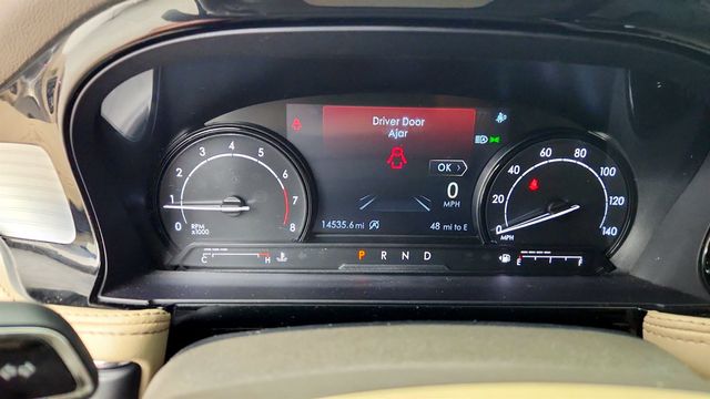 2021 Lincoln Corsair Standard FWD w/ Convenience Pkg & Nav System - 23062883 - 12