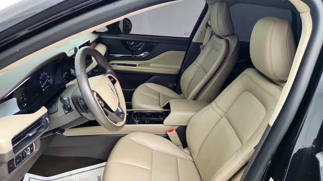 2021 Lincoln Corsair Standard FWD w/ Convenience Pkg & Nav System - 23062883 - 17
