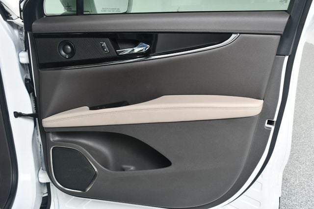 2021 Lincoln Nautilus Reserve AWD - 22986922 - 23