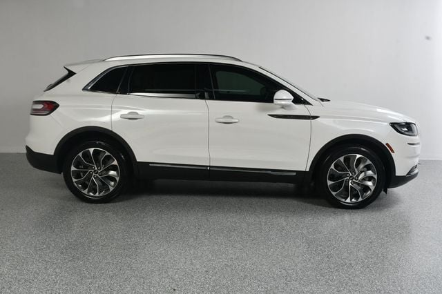 2021 Lincoln Nautilus Reserve AWD - 22986922 - 3