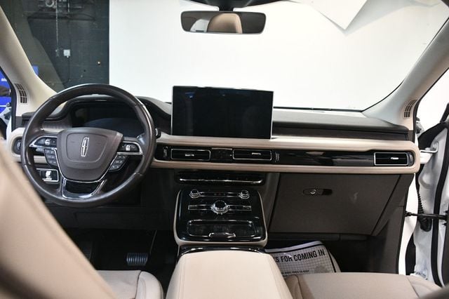 2021 Lincoln Nautilus Reserve AWD - 22986922 - 4