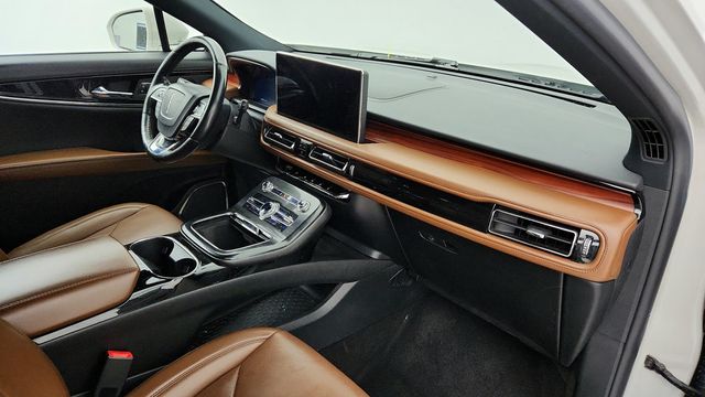 2021 Lincoln Nautilus Reserve AWD - 22946016 - 24