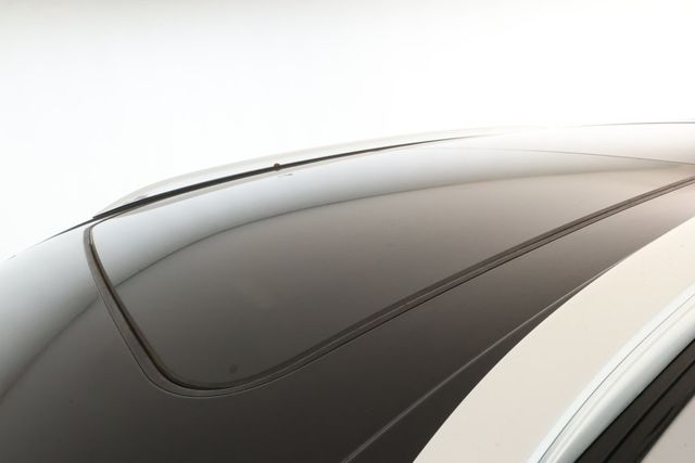 2021 Lincoln Nautilus Reserve AWD w/ 20'' Premium Painted Bright Machined Alum Wheels - 22925456 - 7