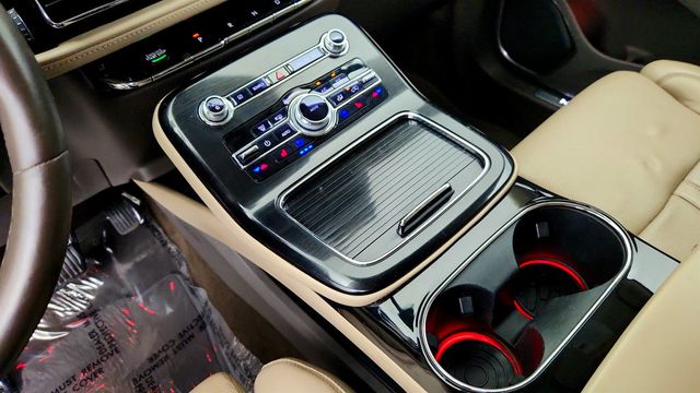 2021 Lincoln Nautilus Reserve AWD w/ 22-Way Power Seat, Co-Pilot360 & 20'' Wheels - 23079834 - 16