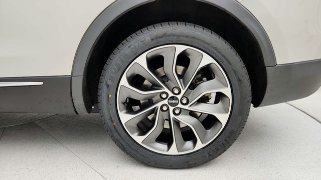 2021 Lincoln Nautilus Reserve AWD with 20'' Premium Aluminum Wheels - 22946016 - 8