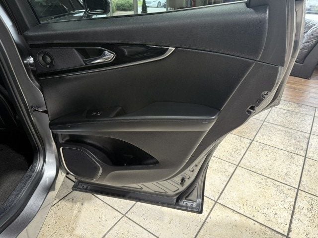 2021 Lincoln Nautilus Reserve FWD - 22902691 - 29