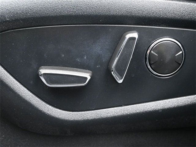 2021 Lincoln Nautilus Standard AWD - 22983665 - 13