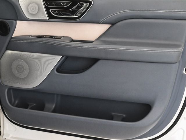 2021 Lincoln Navigator Black Label - 22834476 - 9