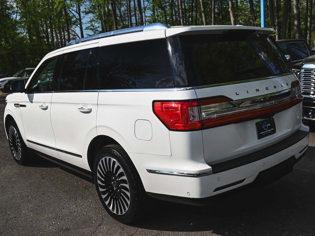 2021 Lincoln Navigator Black Label photo 4