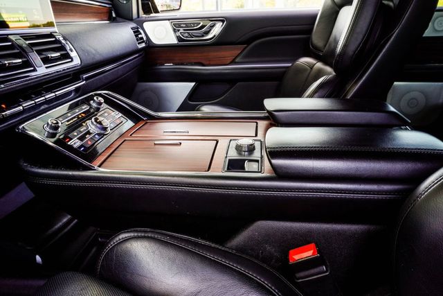 2021 Lincoln Navigator Reserve 4x4 - 22997556 - 19