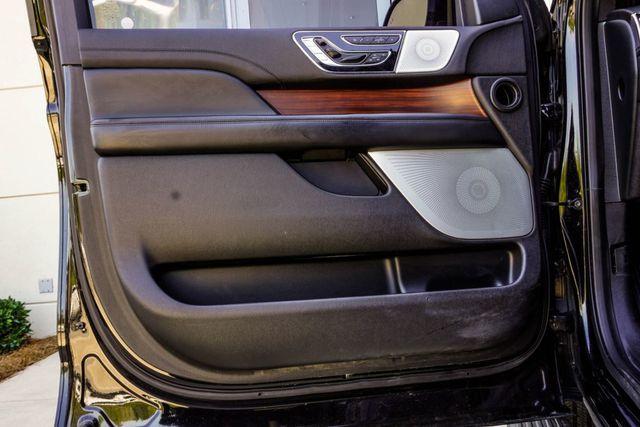 2021 Lincoln Navigator Reserve 4x4 - 22997556 - 31
