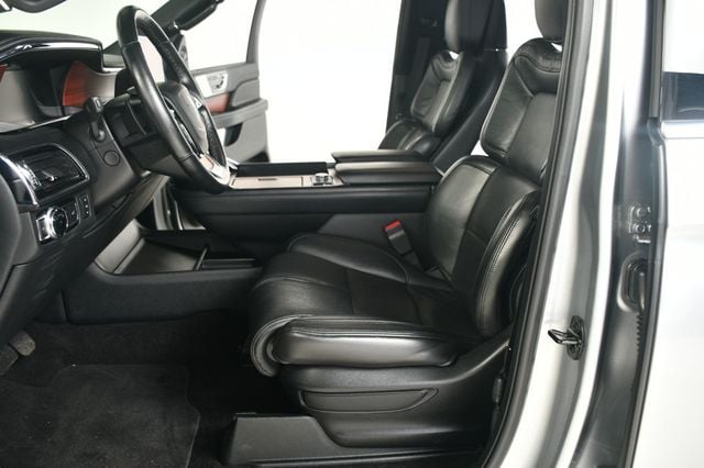 2021 Lincoln Navigator Reserve 4x4 - 22946538 - 27