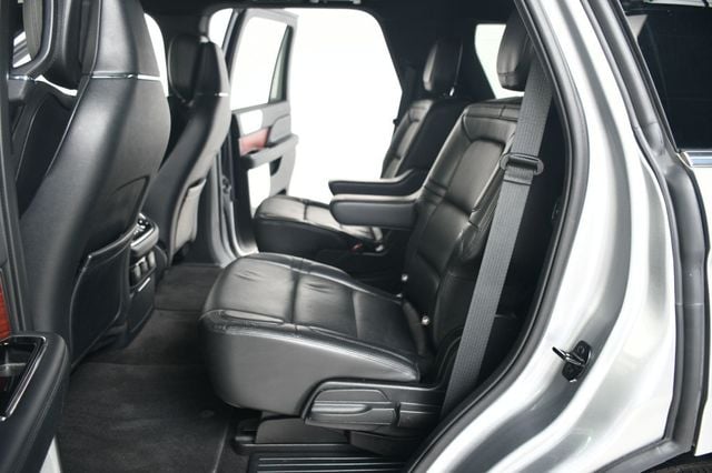 2021 Lincoln Navigator Reserve 4x4 - 22946538 - 32