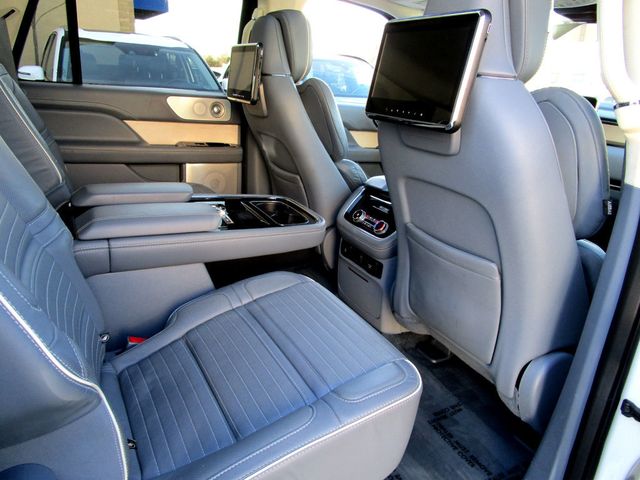 2021 Lincoln Navigator L Black Label 4x4 - 22995929 - 19