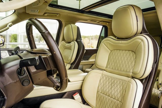 2021 Lincoln Navigator L Black Label 4x4 - 22968308 - 37