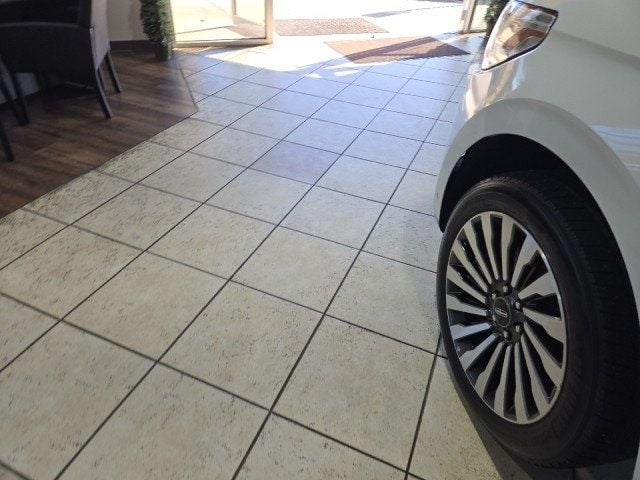 2021 Lincoln Navigator L Reserve 4x4 - 22951753 - 10