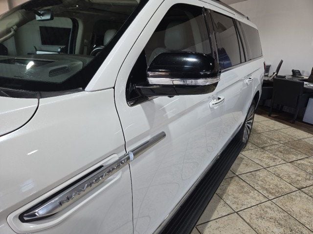 2021 Lincoln Navigator L Reserve 4x4 - 22951753 - 11