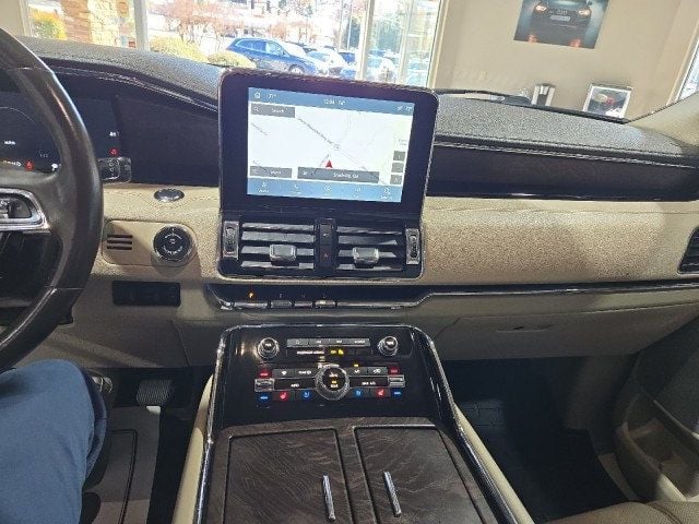 2021 Lincoln Navigator L Reserve 4x4 - 22951753 - 18