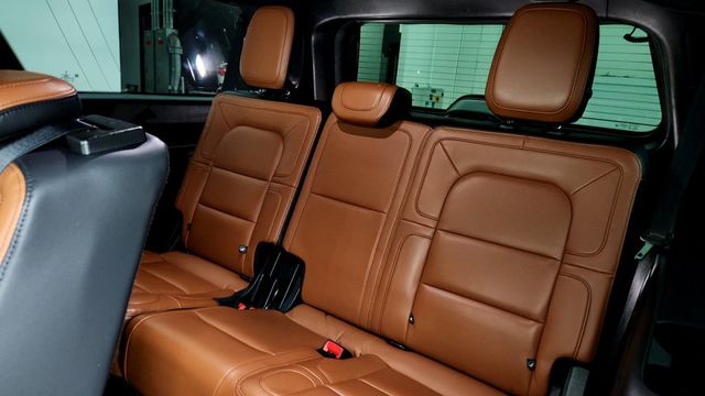 2021 Lincoln Navigator L Reserve 4x4 - 22945917 - 20