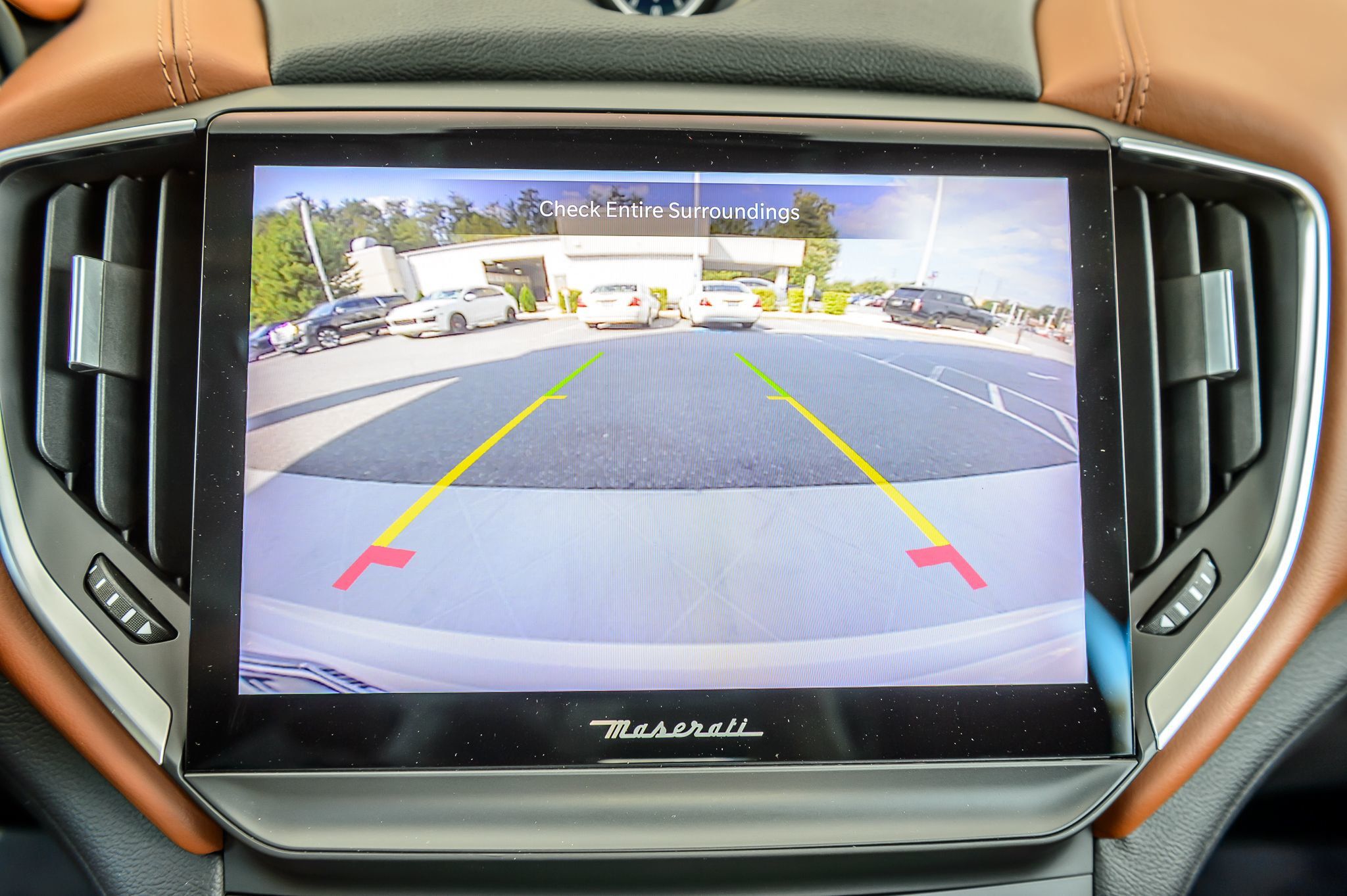 2021 Maserati Ghibli S photo 23