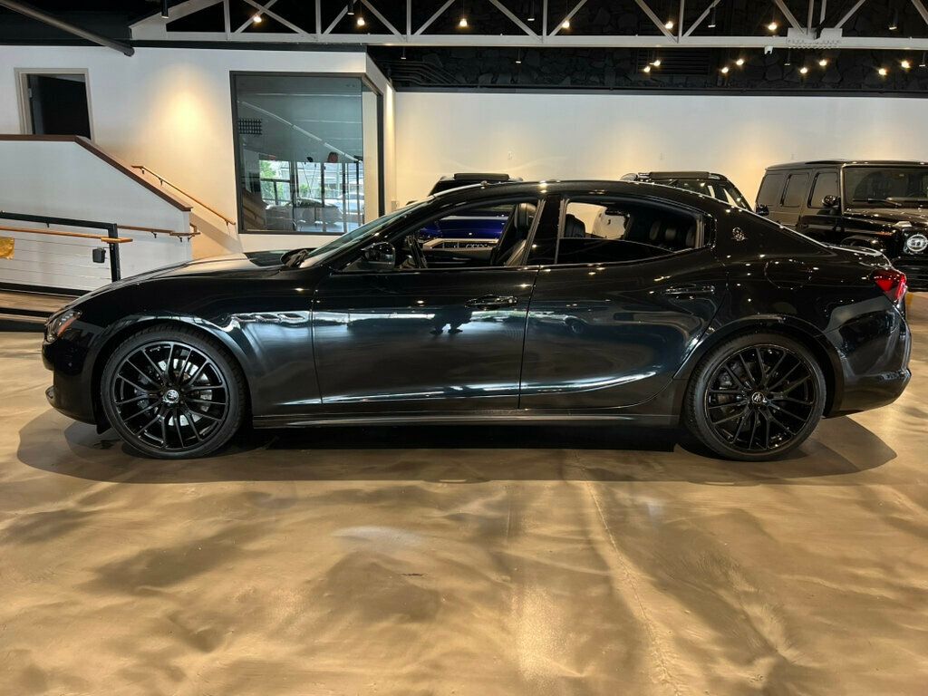 2021 Maserati Ghibli Base photo 2