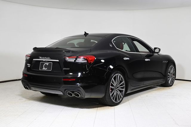 2021 Maserati Ghibli S Q4 - 22943313 - 4