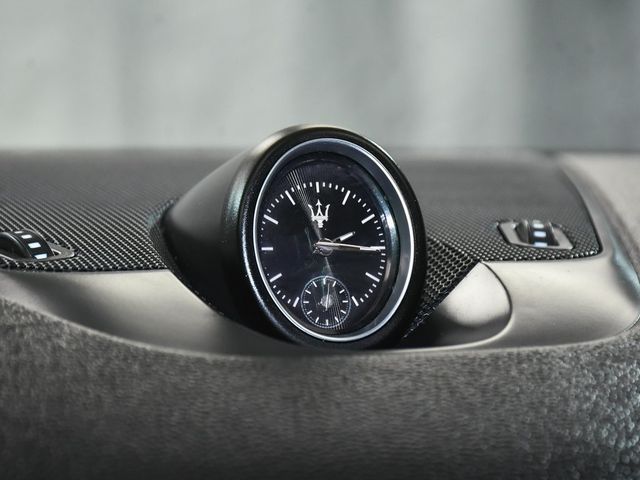 2021 Maserati Levante Base - 22972174 - 26