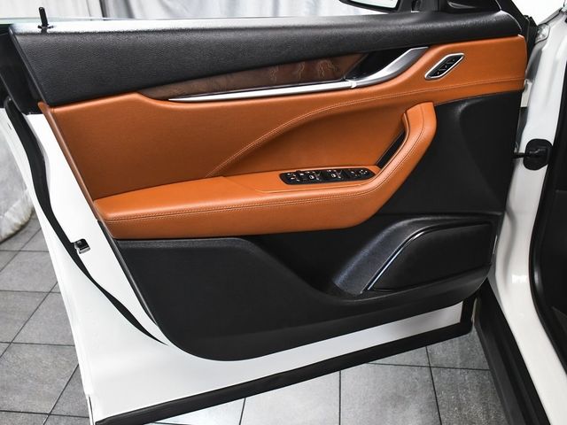 2021 Maserati Levante Base - 22972174 - 8