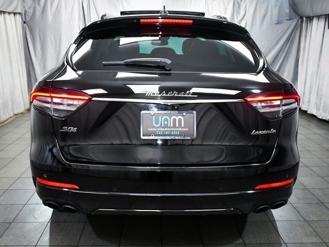 2021 Maserati Levante