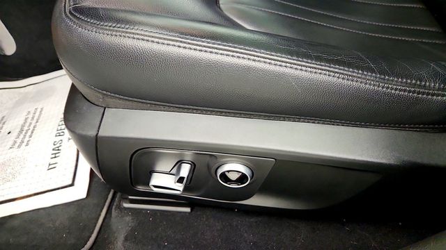 2021 Maserati Levante S 3.0L w/ Driver Assistance Pack - 23079627 - 12