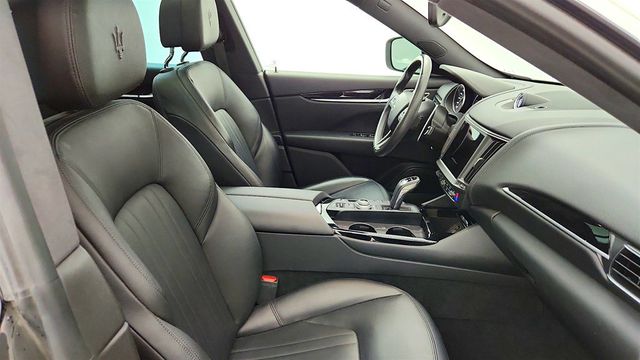 2021 Maserati Levante S 3.0L w/ Driver Assistance Pack - 23079627 - 24