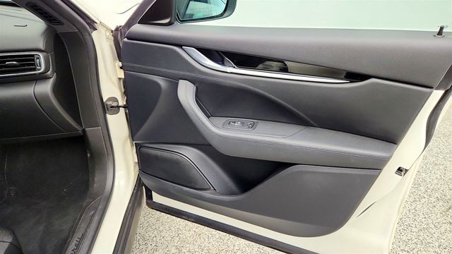 2021 Maserati Levante S 3.0L w/ Driver Assistance Pack - 23079627 - 26