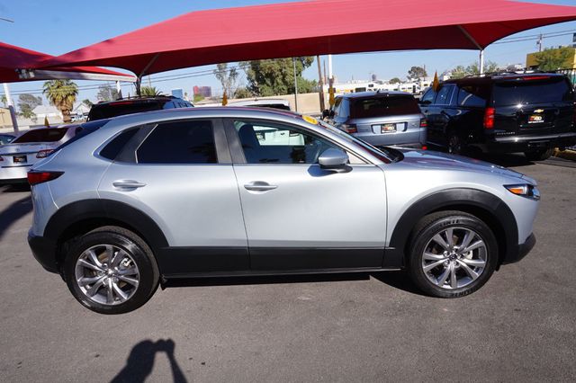 2021 Mazda CX-30 SELECT, ALL WHEEL DRIVE, PREMIUM WHEELS, LEATHER SEATS - 23004979 - 4