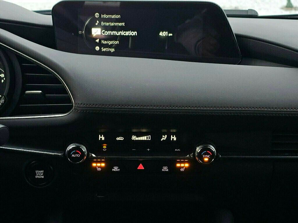 2021 MAZDA MAZDA3 - Image 24