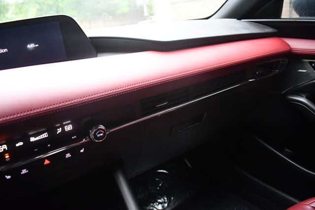 2021 Mazda Mazda3 Hatchback Premium Manual FWD - 23011346 - 17