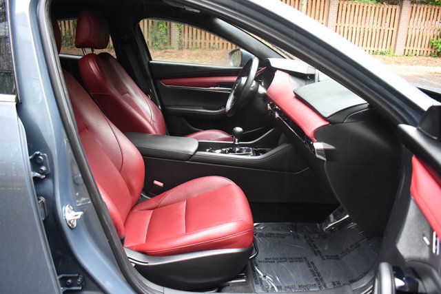 2021 Mazda Mazda3 Hatchback Premium Manual FWD - 23011346 - 18