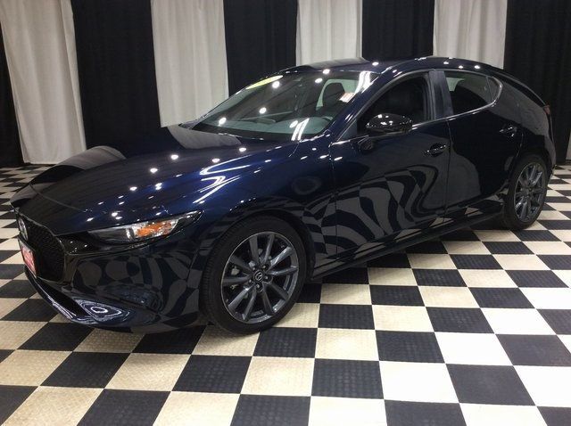 2021 Mazda Mazda3 Hatchback Select photo 3
