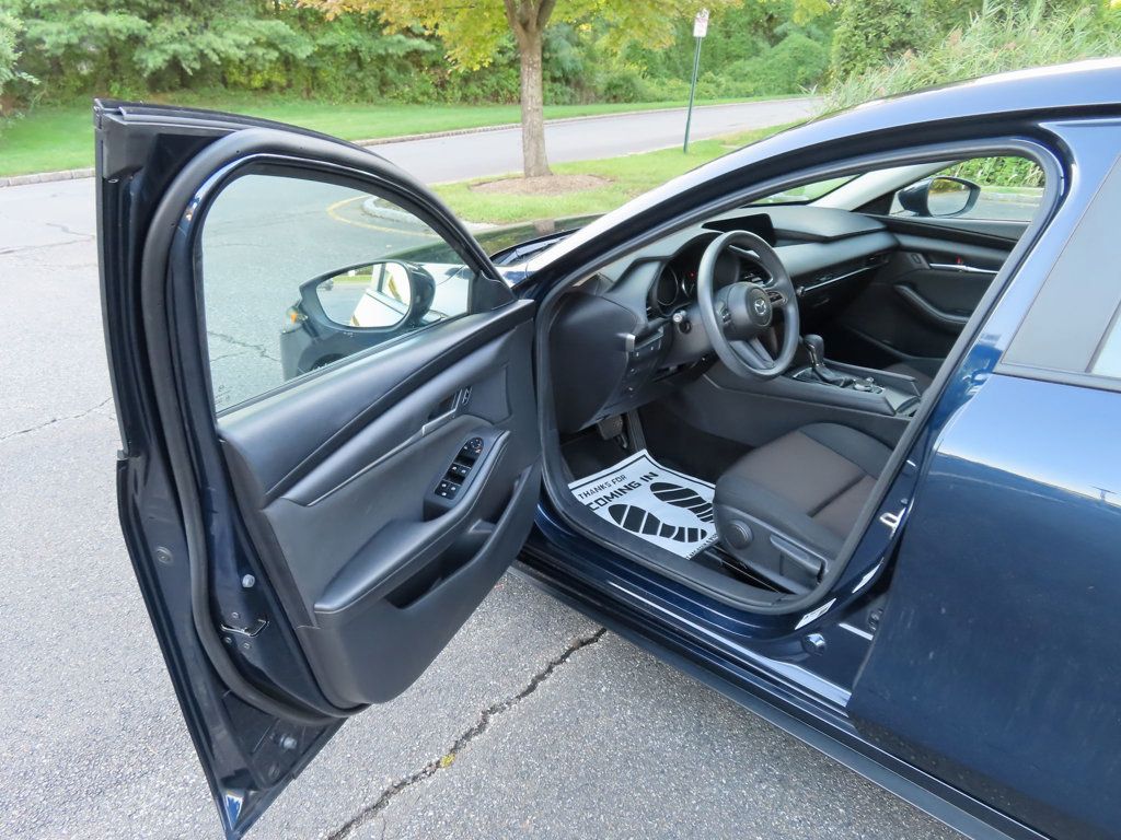2021 Mazda Mazda3 Sedan 2.5 s photo 16