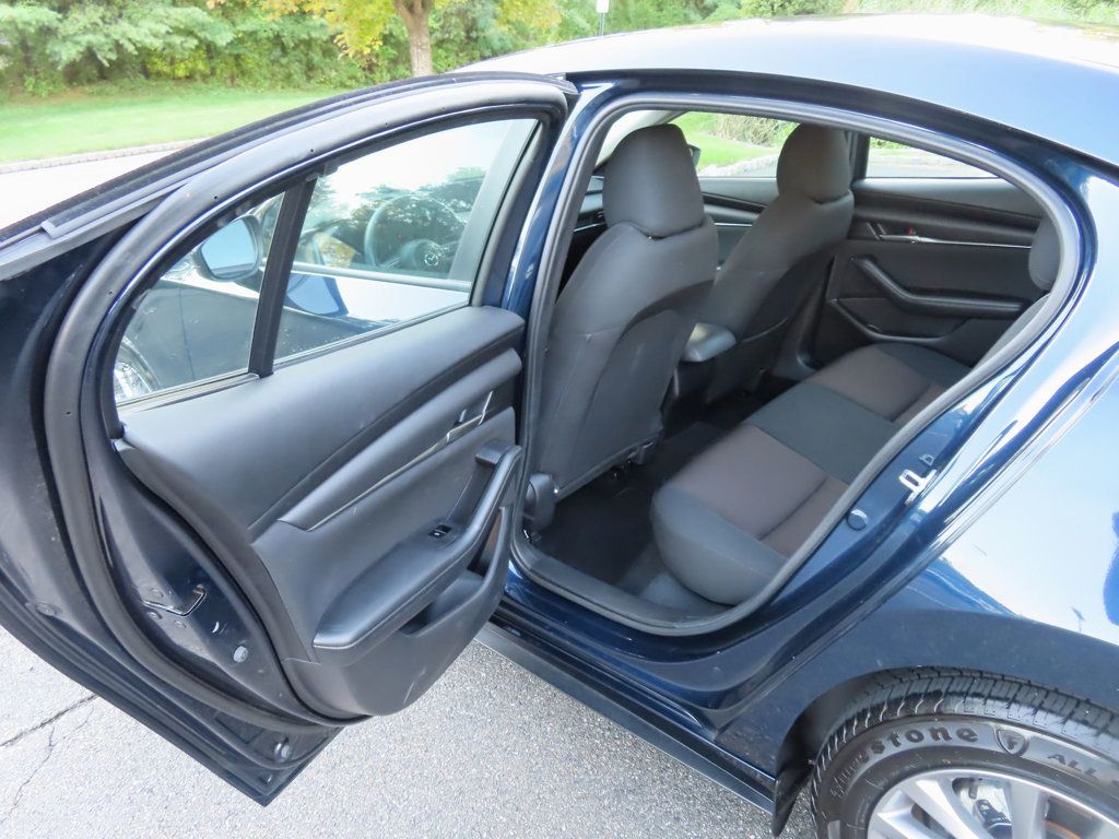 2021 Mazda Mazda3 Sedan 2.5 s photo 25