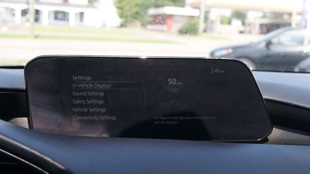 2021 Mazda Mazda3 Sedan 3 MONTH WARRANTY , JUST SERVICED , VERY CLEAN INSIDE AND OUT  - 23057275 - 18