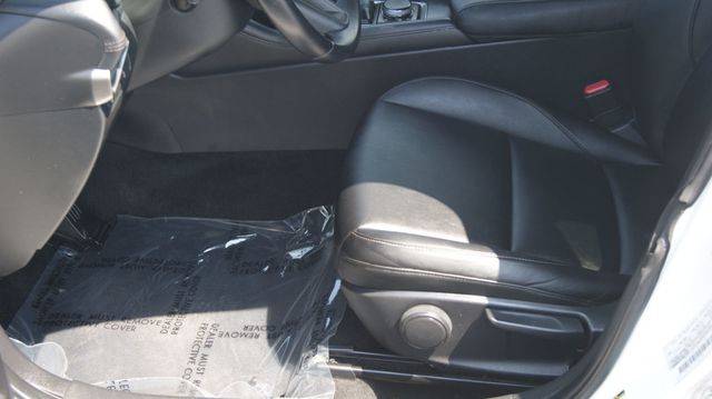 2021 Mazda Mazda3 Sedan 3 MONTH WARRANTY , JUST SERVICED , VERY CLEAN INSIDE AND OUT  - 23057275 - 33