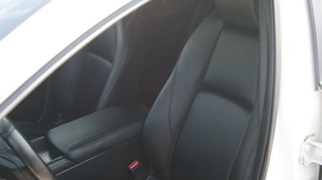 2021 Mazda Mazda3 Sedan 3 MONTH WARRANTY , JUST SERVICED , VERY CLEAN INSIDE AND OUT  - 23057275 - 34