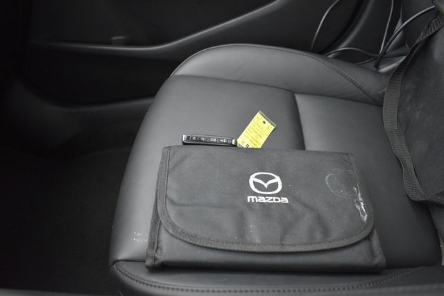 2021 Mazda Mazda3 Sedan Preferred AWD - 23052011 - 14